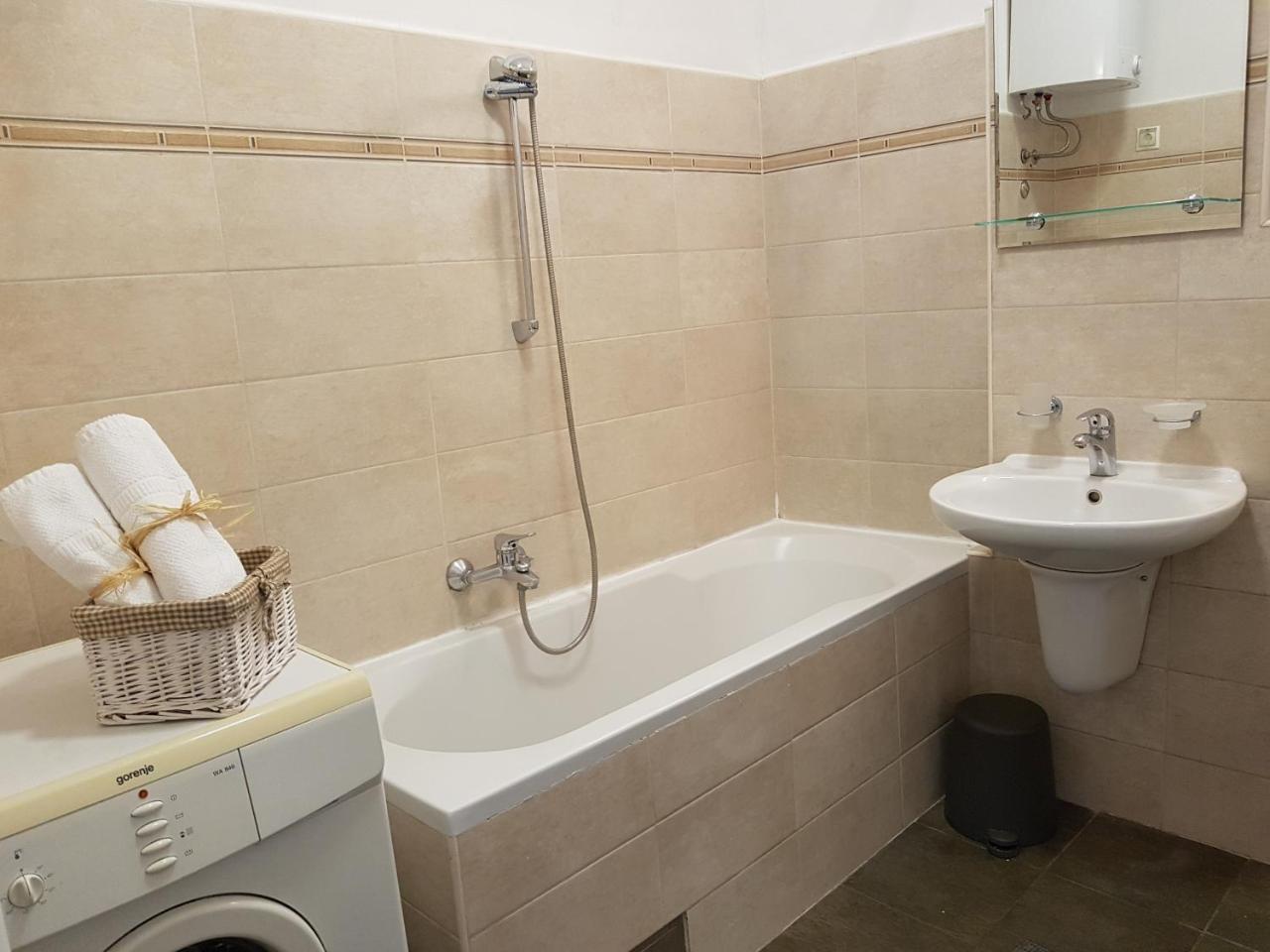 Ferienwohnung Gundulic Belgrad Exterior foto